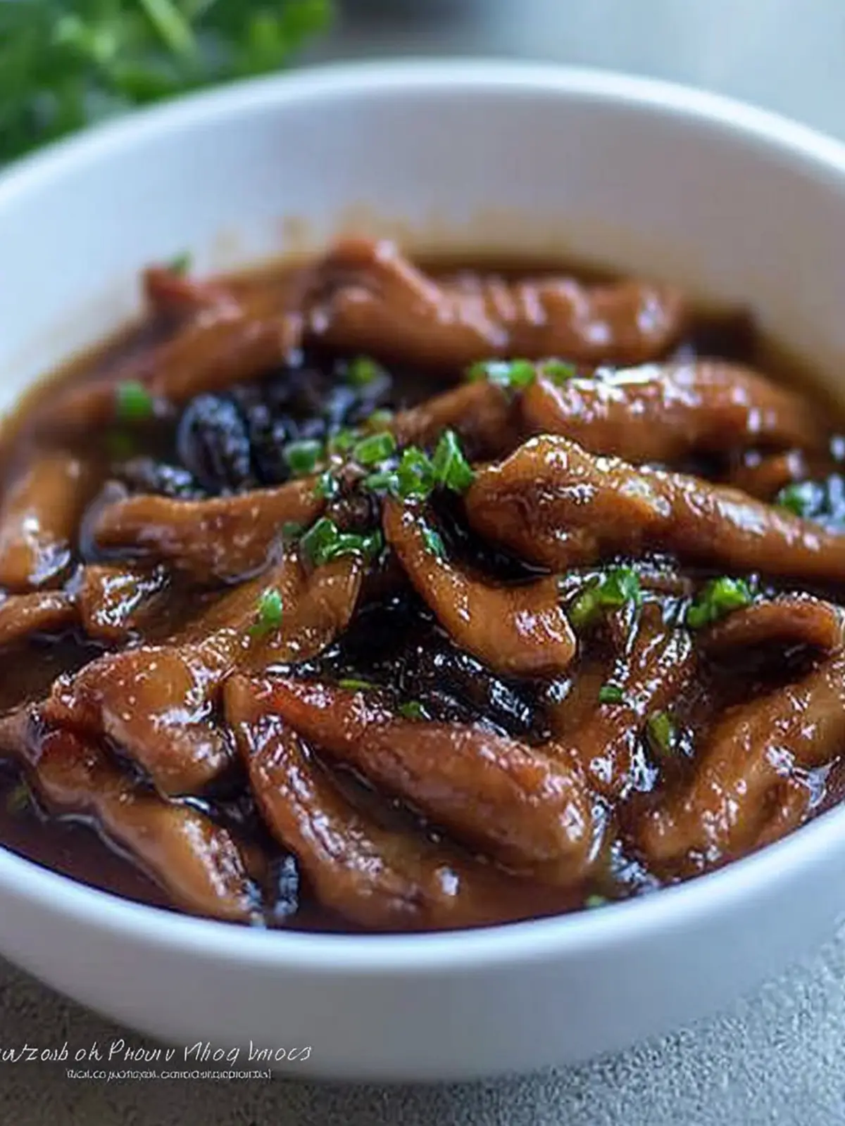 Savory Chicken Feet in Oyster Sauce with Salted Black Beans 4 Chicken Feet in Oyster Sauce with Salted Black Beans