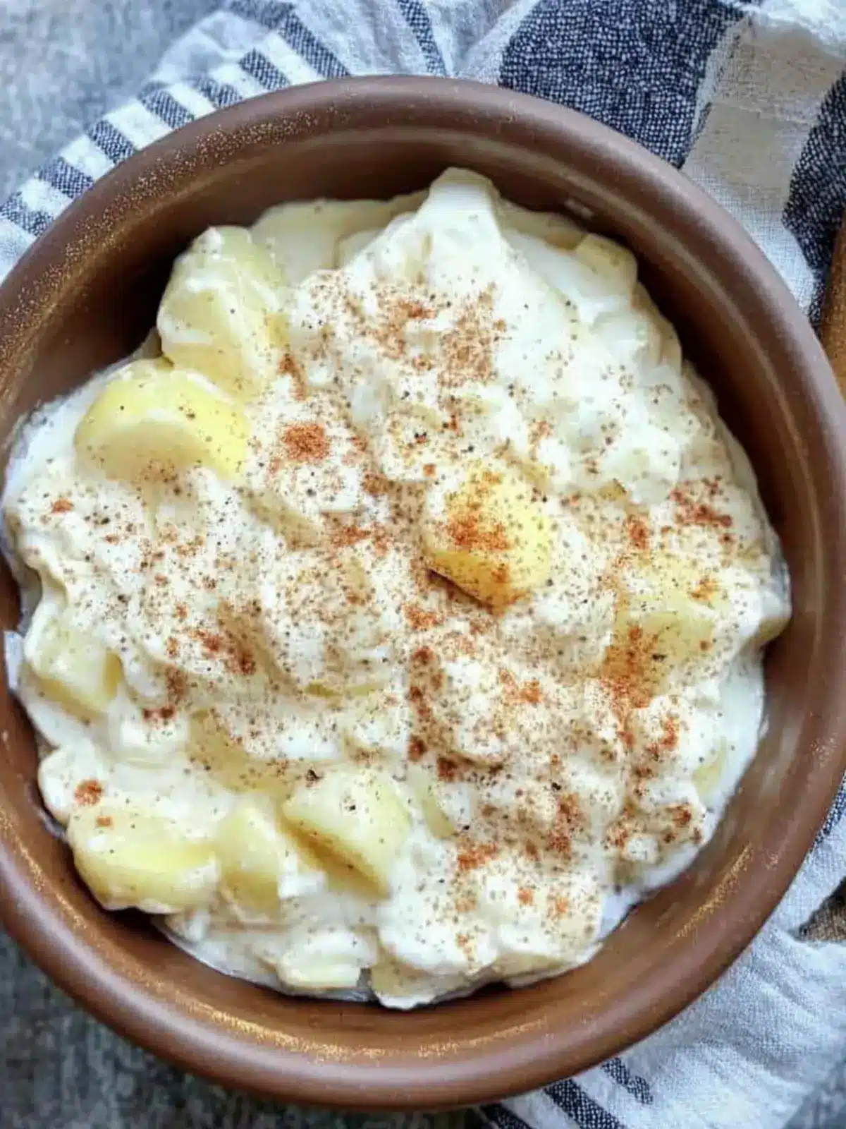 Creamy Potato Salad with Egg - Your Ultimate Summer Side Dish 4 Creamy potato salad with egg