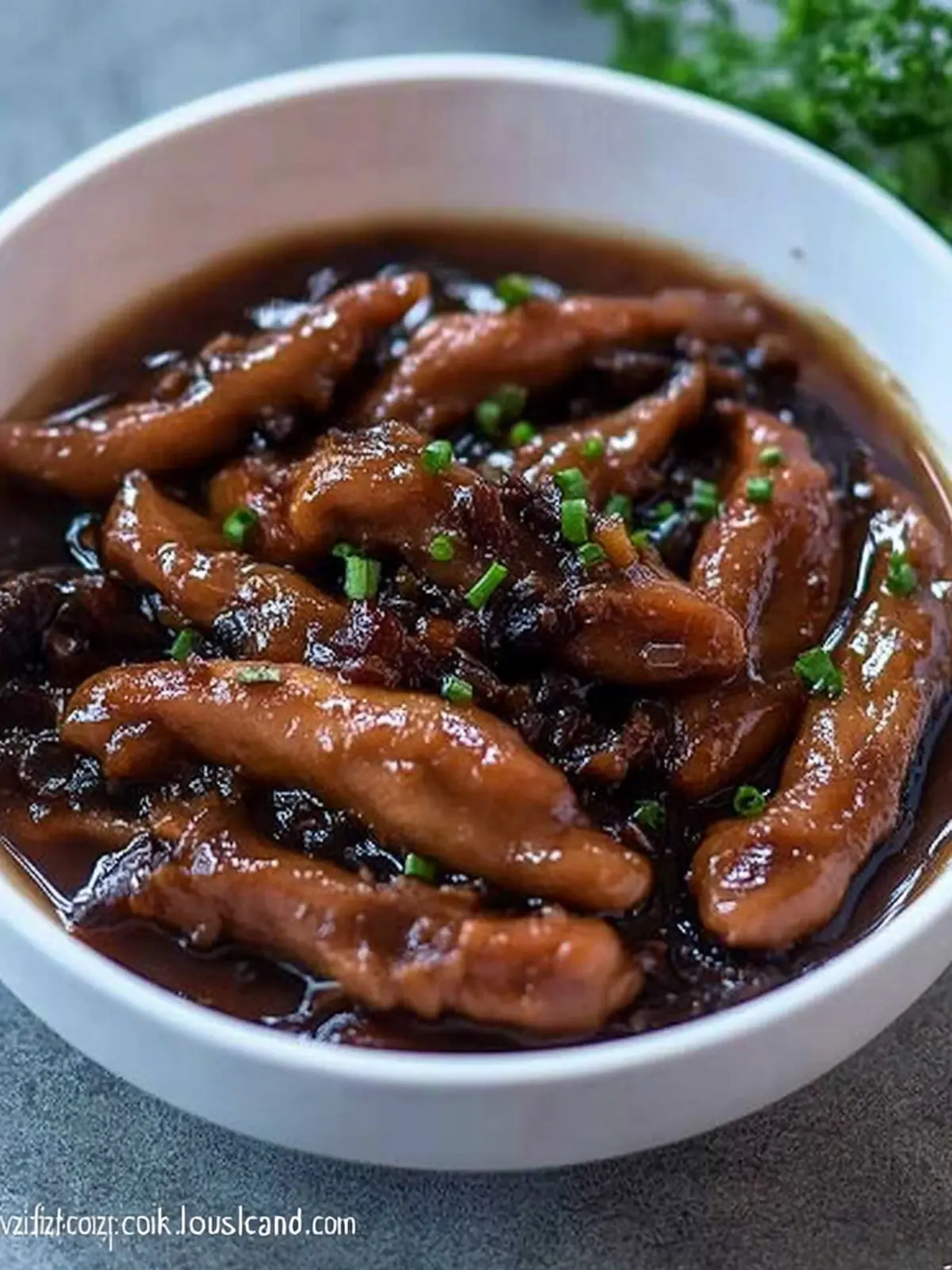Savory Chicken Feet in Oyster Sauce with Salted Black Beans 2 Chicken Feet in Oyster Sauce with Salted Black Beans