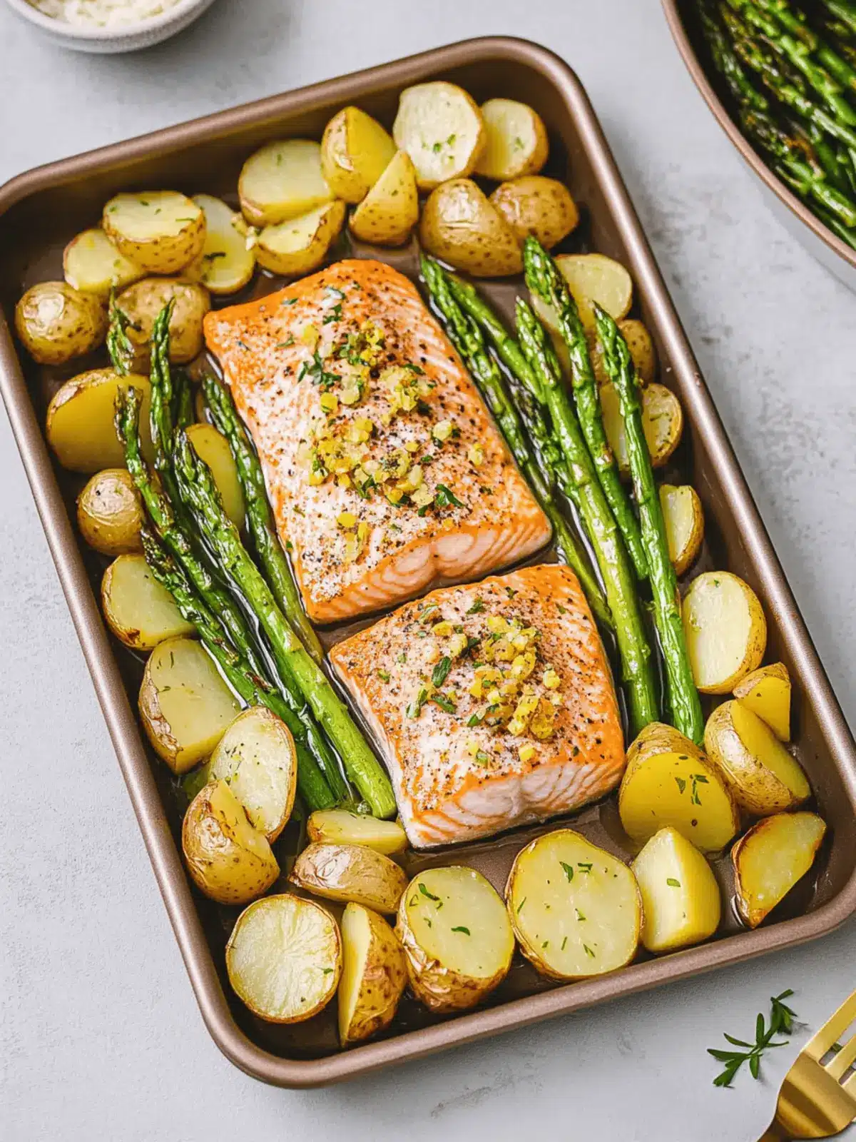 Easy One Pan Spring Salmon with Crisp Potatoes & Asparagus Delight 4 Easy One Pan Spring Salmon with Potatoes & Asparagus