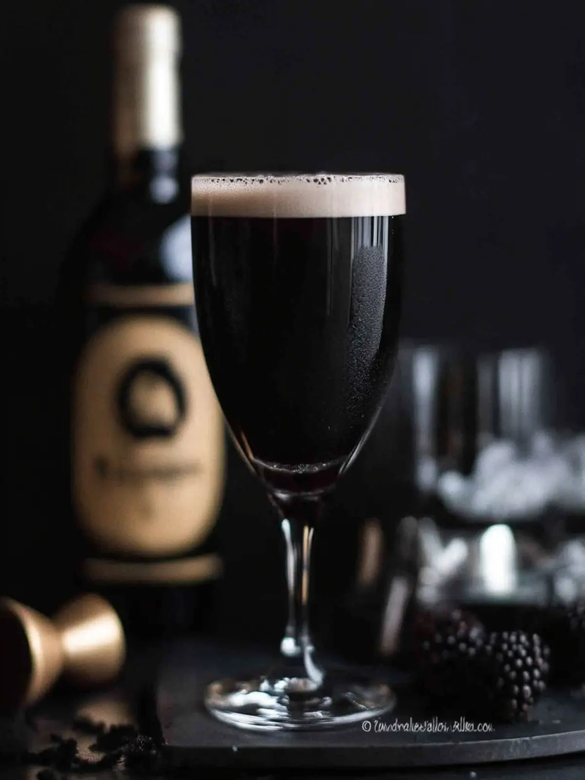 Black Velvet Cocktail