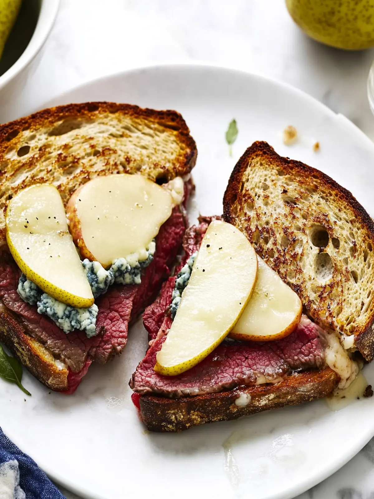 Savory Rare Roast Beef, Pear and Creamy Blue Cheese Toasties 2 Rare Roast Beef, Pear and Creamy Blue Cheese Toasties