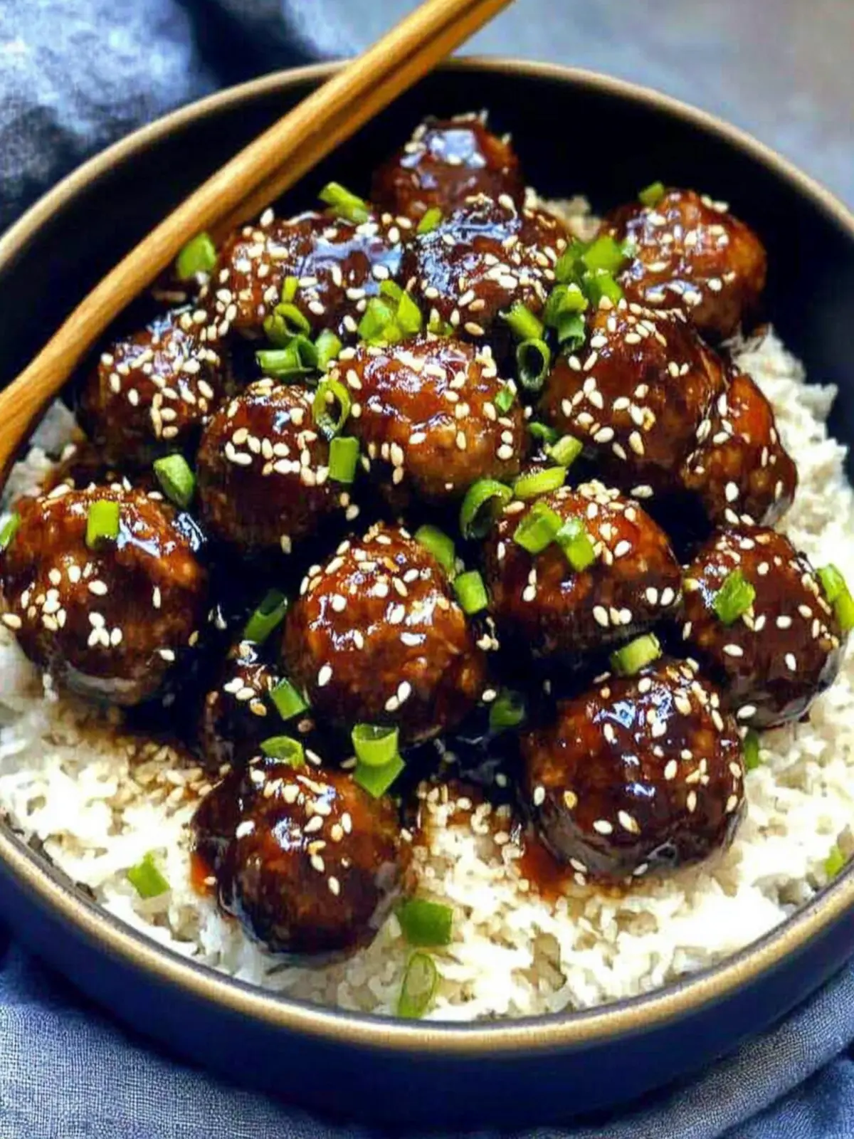 Sticky teriyaki meatballs